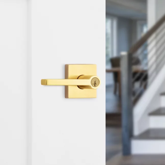 Halifax Lever (Square) - Keyed - featuring SmartKey
