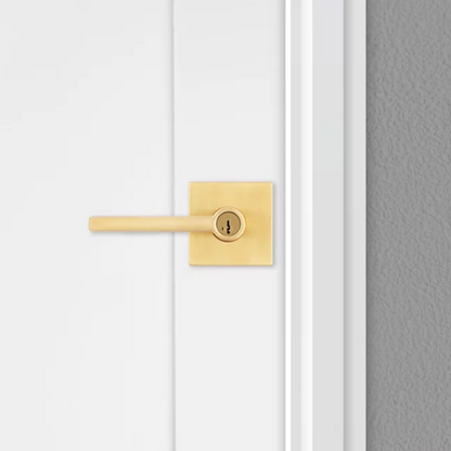 Halifax Lever (Square) - Keyed - featuring SmartKey